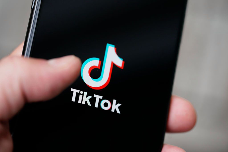 Công ty mẹ TikTok bước chân vào cuộc đua chatbot AI